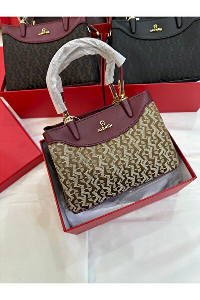 GGGG Bags with their accessories