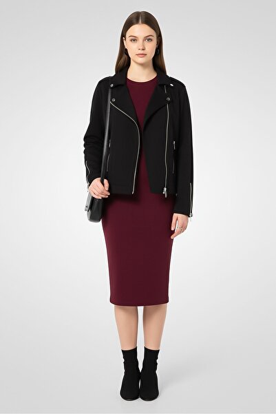 Michael Kors جاكيت نسائي أسود سادة بمقاسات كبيرة