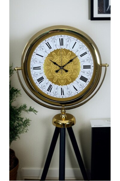 TakÇalıştır ساعة ذهبية ذات حامل ثلاثي القوائم