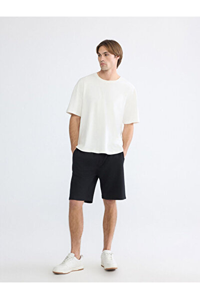 LC Waikiki Standardfit Men's Shorts from Uzg Store for Style Enthusiasts