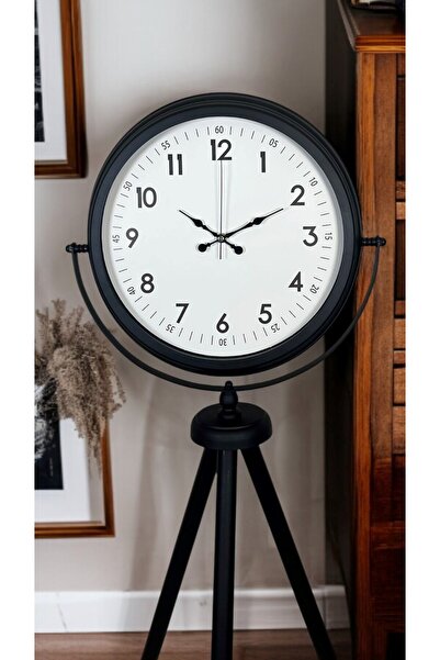 Nemere ساعة زخرفية عتيقة الطراز مع حامل ثلاثي القوائم من NemereHome