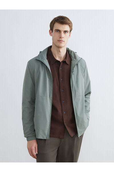 LC Waikiki Ανδρικό αδιάβροχο με κουκούλα Özmarka New Season Standard Fit