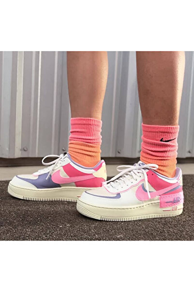 Nike حذاء رياضي نسائي من طراز Air Force 1 Low Shadow (SPORTİKS) 74DV49-101