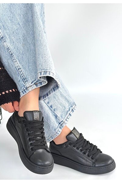 STUMBANNG Yier Black Leather Lace-Up Sports Shoes