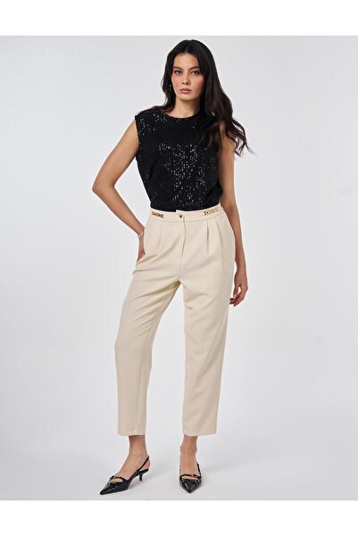 Kayra Carrot Trousers Cream with Metal Accessories