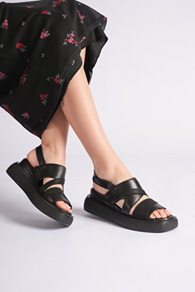 AYAKKABİSEPETİ Black Inside and Outside Genuine Leather Women's Sandals