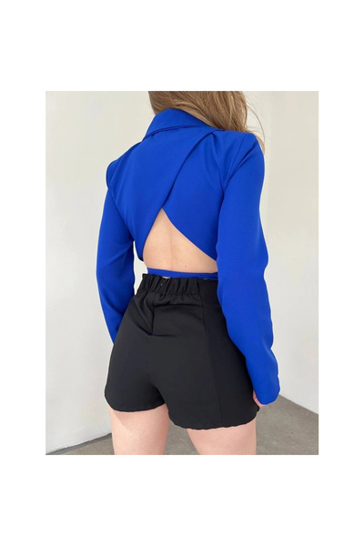 trend_ermege سترة قصيرة بفتحة خلفية وخصر مربوط - أزرق بلون الكوبالت