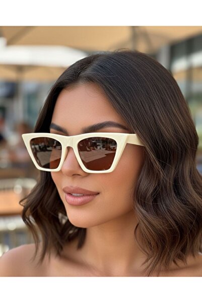 Nilu Moda Cat eye women's sunglasses