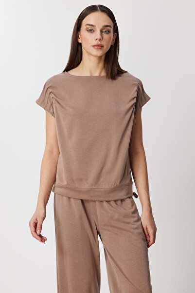 ON Kolları Dikişli Bağcıklı Bluz