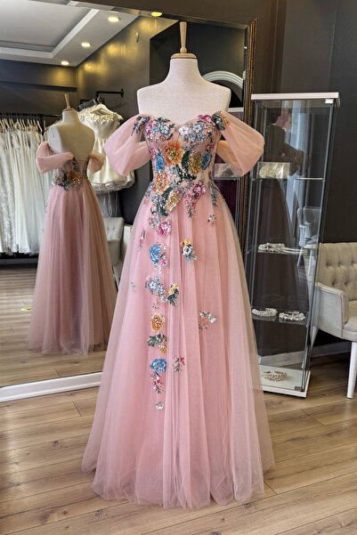 Lenta Moda Pudra Renkli Pullu Çiçek Desen Dantel Kaplama Maxi Boy Abiye ve Ge...