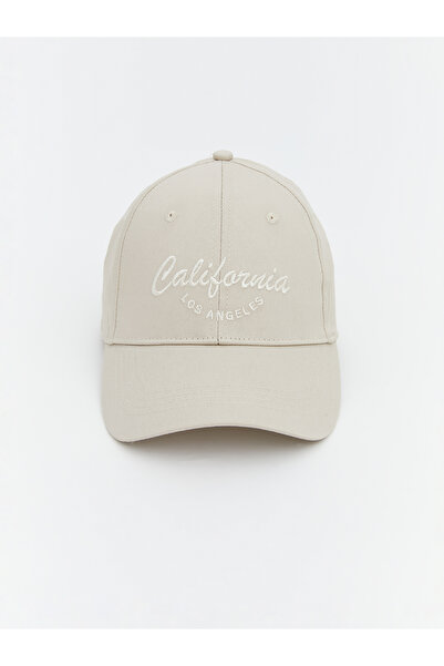 LC Waikiki قبعة نسائية مع حروف مطرزة