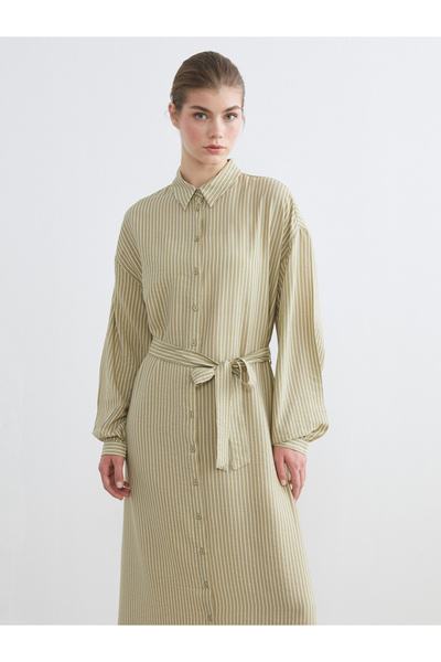 LC Waikiki فستان قميص مخطط بأكمام واسعة وحزام