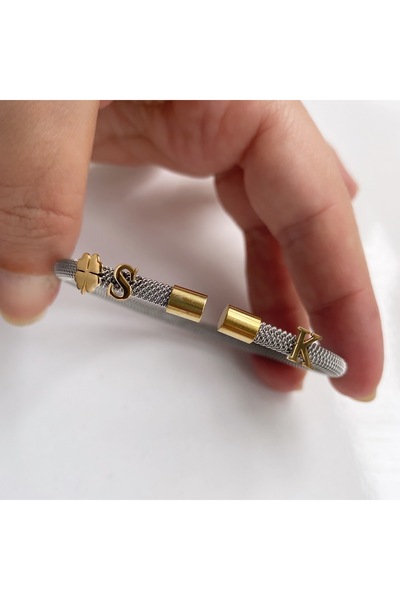simurg jewellery Gümüş Yoncalı Harfli Beyaz Çelik Bileklik