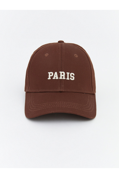 LC Waikiki قبعة نسائية مطرزة بنقشة باريس