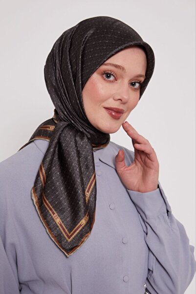 Levidor Solid Color Edges Thin Belt Pattern Sparkling Crystal Scarf