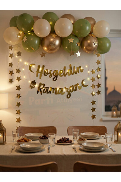Saatistan Ramazan Köşesi Süsleme Seti, Led Işık, 13 Balon, Ramazan Yazısı ve ...