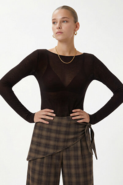 Ritnice Women's Scarlet Semi-Transparent Boat Neck Ultra Light Brown Knitted ...