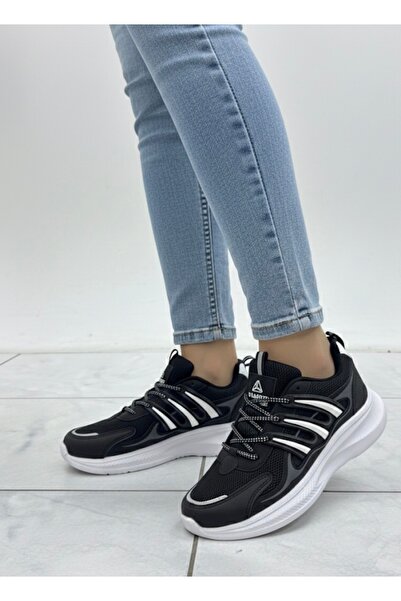 MC Jamper Flexible Sole Sports Shoes 2298