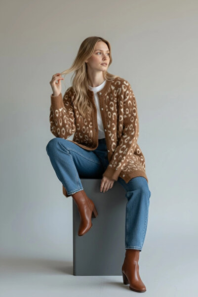 Invee Leopar Desenli Angora Hırka - Camel-Ekru
