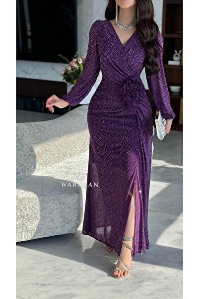 Warazan Evening dress with a mask for Eid, featuring a rose at the waist.