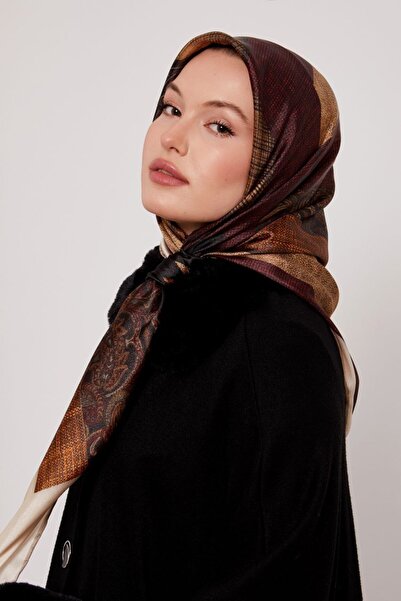 Levidor Classic Striped Pattern Sparkling Crystal Scarf