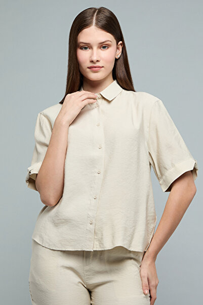 R&B Women's Beige Textured Shirt with Classic Collar and Short Sleeves