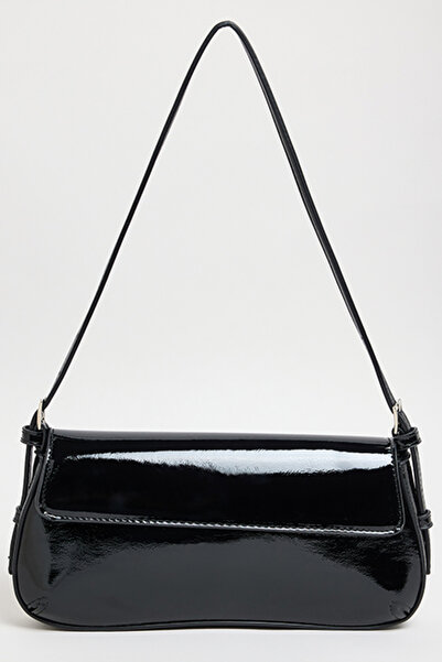 R&B Women's Black Glossy Flap Shoulder Bag