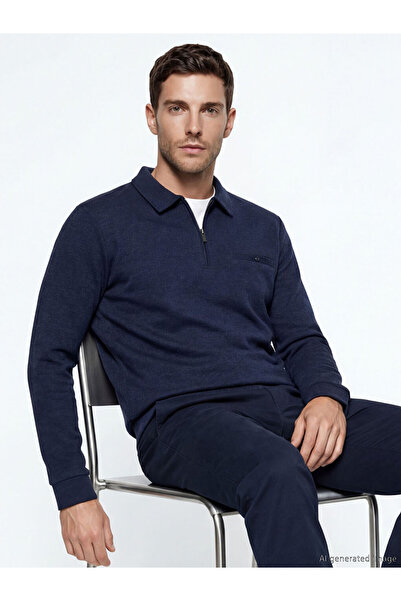 LC Waikiki سويت شيرت رجالي منقوش بياقة بولو باللون الأزرق الداكن