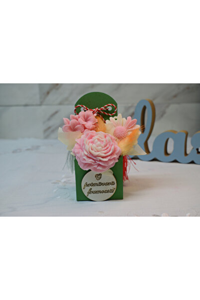 Luxora Martisor set – floral bouquet with heart