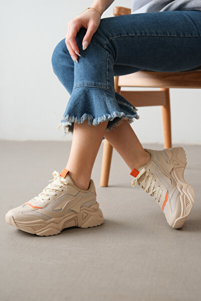 guijarro Women's Nude Sneakers