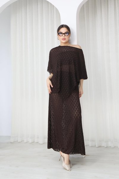 moda poni Off-Shoulder Lace Blouse Shorts Skirt Stylish Two-Piece Set