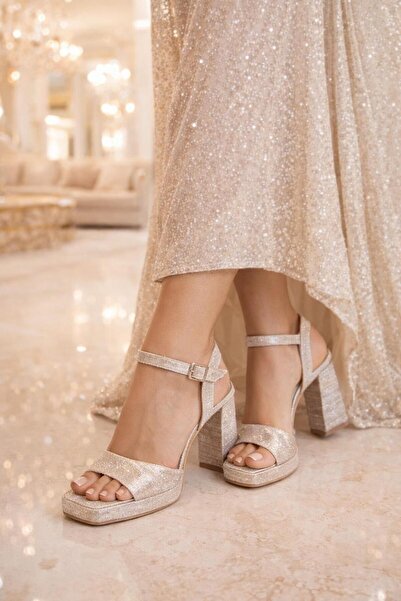 MODAONN Sandale de damă cu platformă și toc gros, cu curele argintii la gleznă