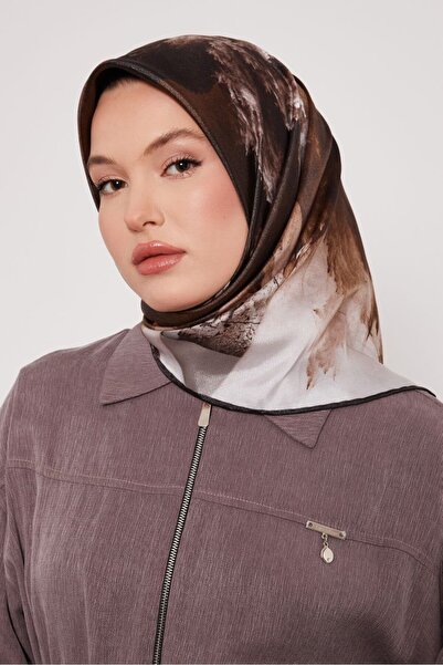 Levidor Batik Color Transition Pattern Sparkling Crystal Scarf