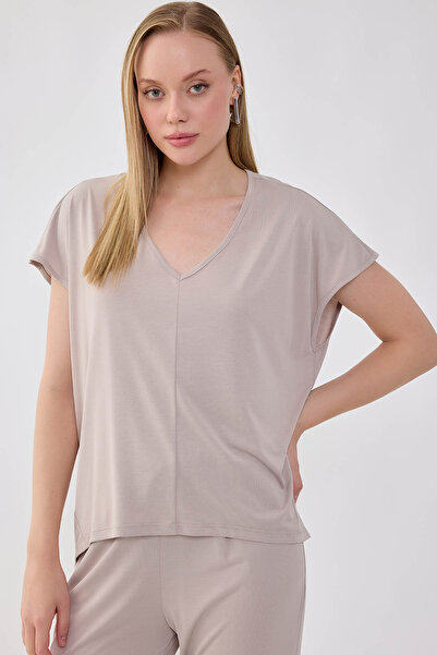 Vitrin V-neck long back blouse