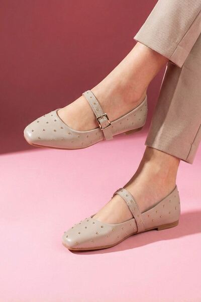 FUGA MODA حذاء باليه فيتوريا ميني تروكلي من جلد المنك مع إبزيم ذهبي وحزام واحد