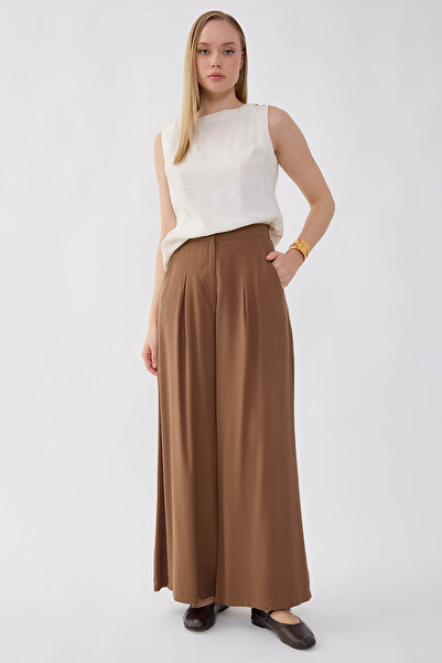 Vitrin Wide Leg Trousers with Elastic Waist