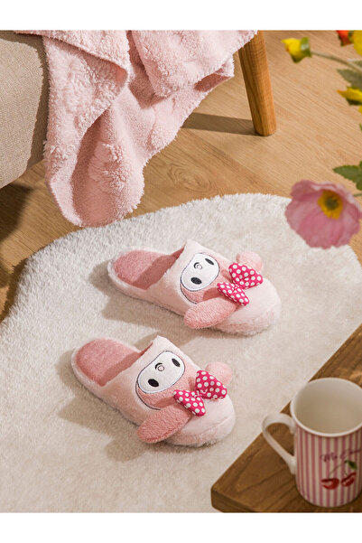 LC Waikiki شباشب منزلية نسائية من القطيفة بتفاصيل الأذن باللون الوردي من GULİ...