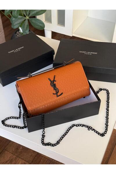 GGGG Bags with their accessories