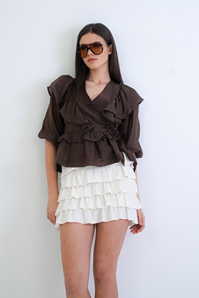 Trend Alaçatı Stili Women's Brown V-Neck Double-Breasted Cutout Ruffle Detail...