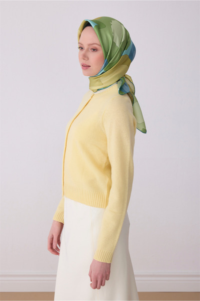 Belli Eșarfă verde cu model floral multicolor, 100% mătase twill 4306-53