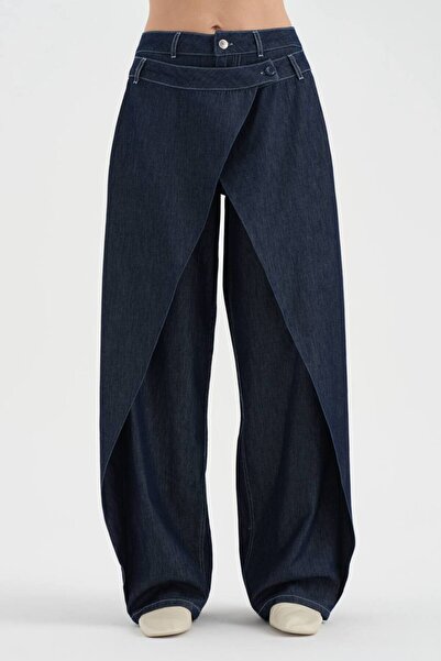 tw3 Γυναικείο παντελόνι με σχέδιο Cross Balloon Fit στο μπροστινό μέρος