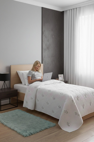 eco concept Pinklove Embroidered Chenille 2-Piece Single Bedspread Cream, Dai...