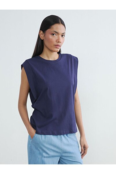 LC Waikiki Crew Neck Sleeveless Blouse