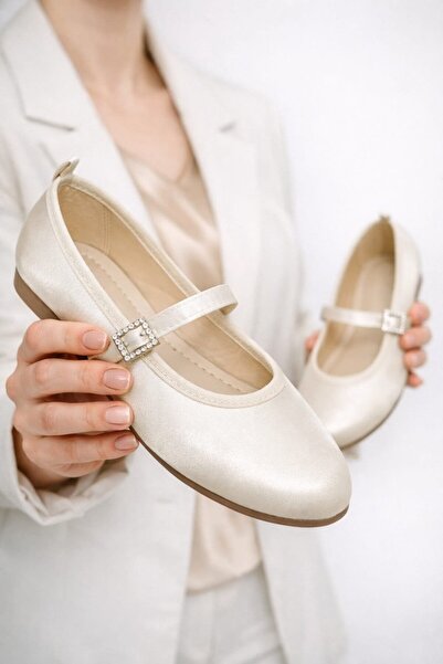 Slipcat Satin Women's Black Ballerina Shoes – Classic & Comfortable Model wit...