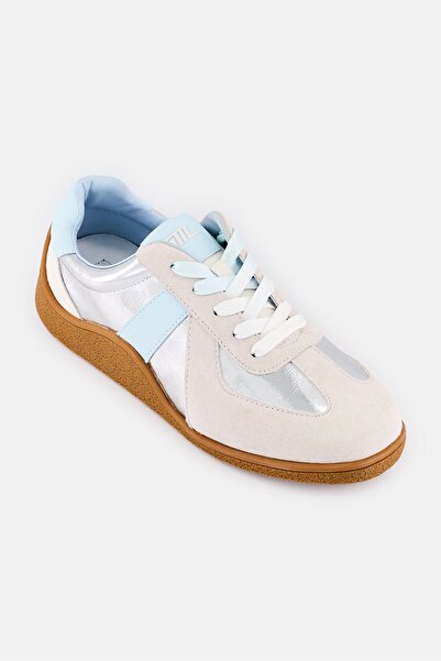 Steve Madden Women Joanne Lace Up Casual Shoes, Multicolor