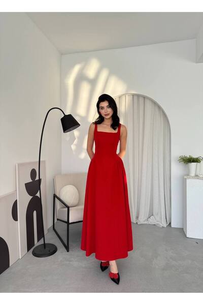 YURELİ Askılı Kare Yaka Piliseli Uzun Elbise