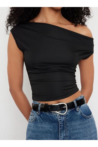 Linich&Co Asymmetric Collar Stretchy Blouse 8064