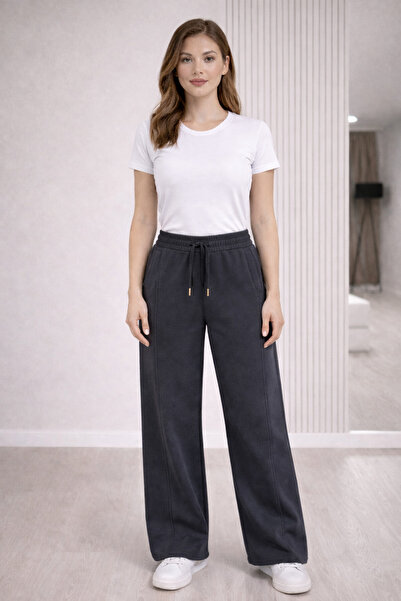 Exclusive Season Women's flared sweatpants