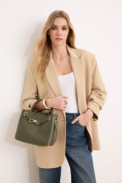 TRENDYOL SHOES Khakifarbene mittelgroße Damen-Umhängetasche aus gestricktem K...