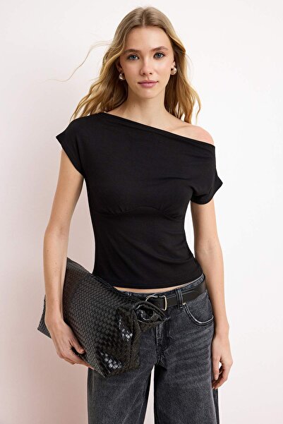 Trendyol Collection Bluză neagră, mulată, cu decolteu asimetric, fără mâneci,...